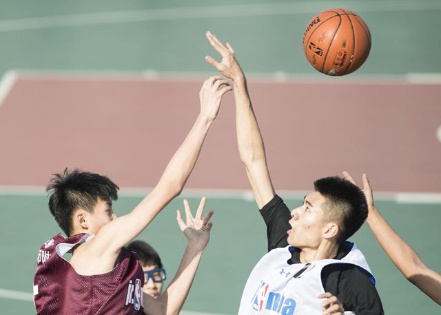 国产亚洲欧美日韩综合综合二区